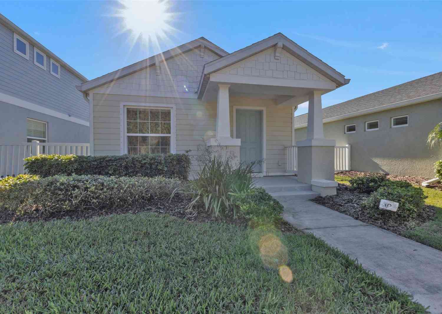 12682 Shimmering Oak Circle, VENICE, Florida image 2