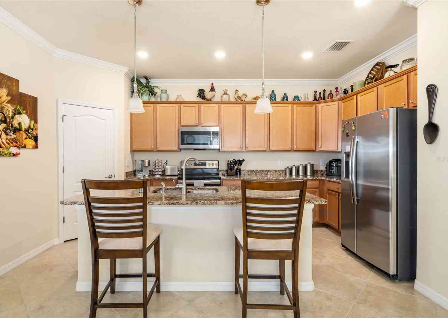 6517 Willowshire Way, BRADENTON, Florida image 8