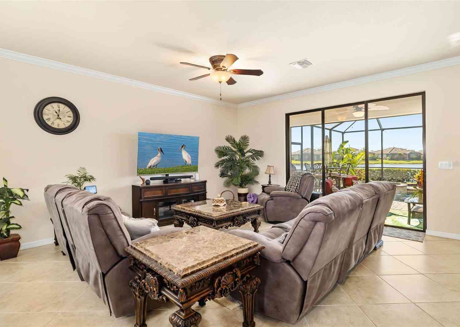 6517 Willowshire Way, BRADENTON, Florida image 7