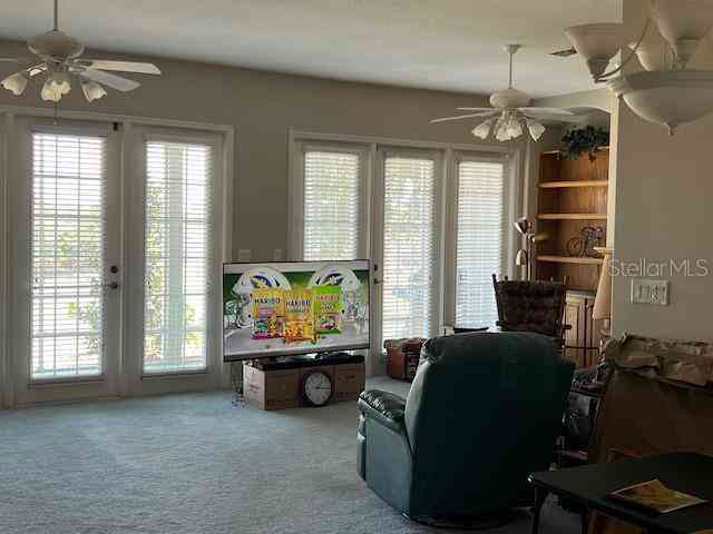 1063 Mesa Verde Court, CLERMONT, Florida image 4