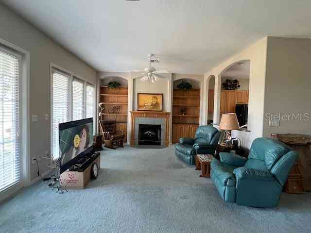 1063 Mesa Verde Court, CLERMONT, Florida image 3