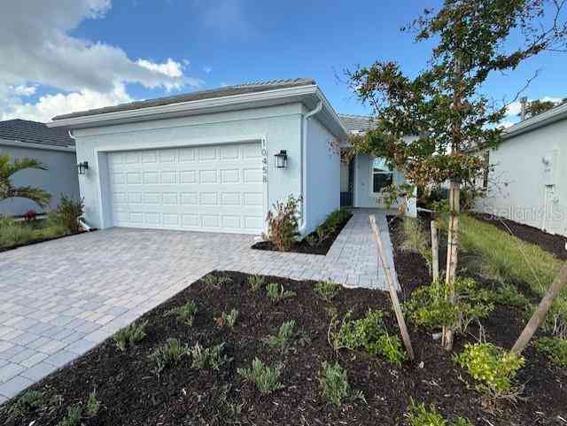 10458 Abaco Falls Drive, Englewood, Florida image 1