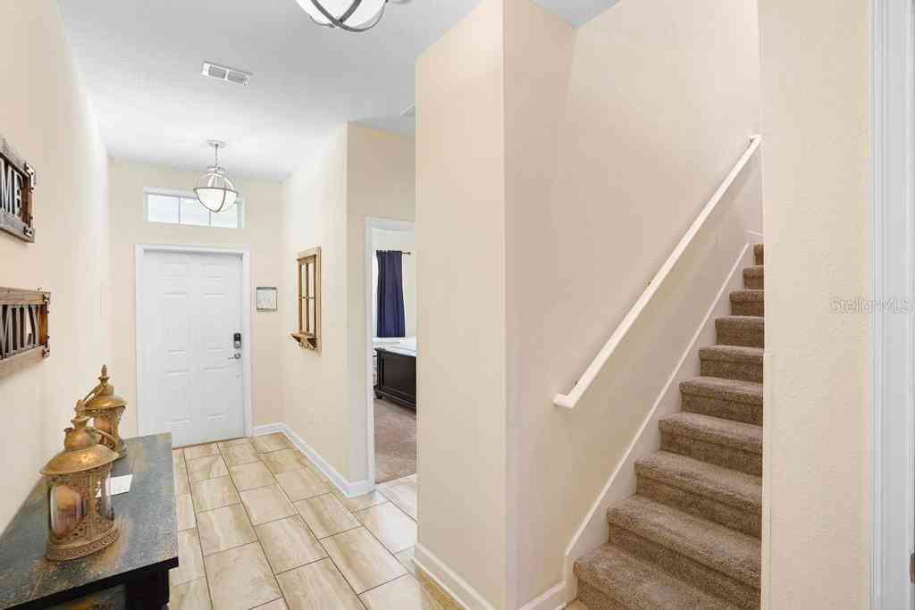 4738 Sleepy Hollow Drive, KISSIMMEE, Florida image 16