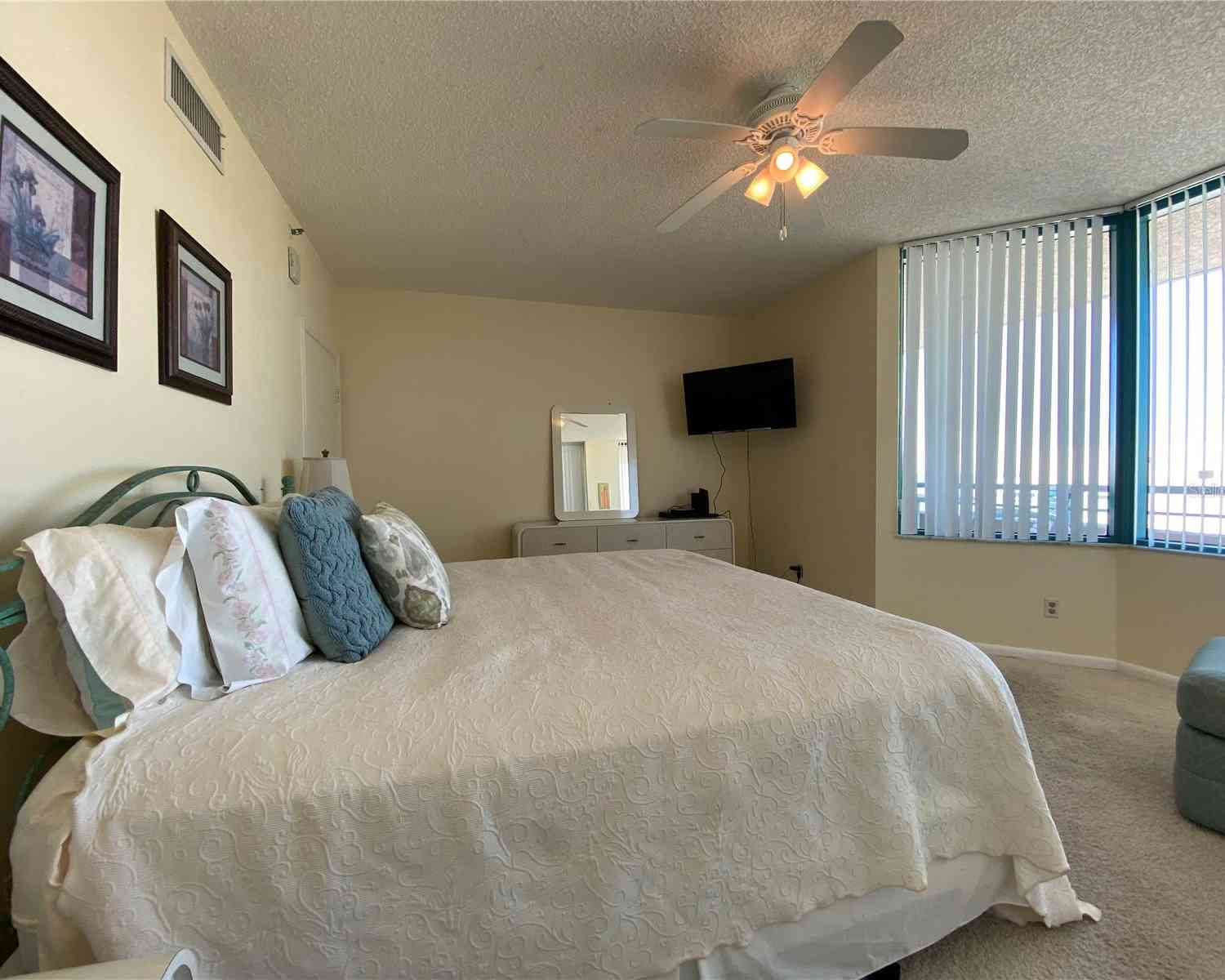 1540 Gulf Boulevard #2107, Clearwater, Florida image 30