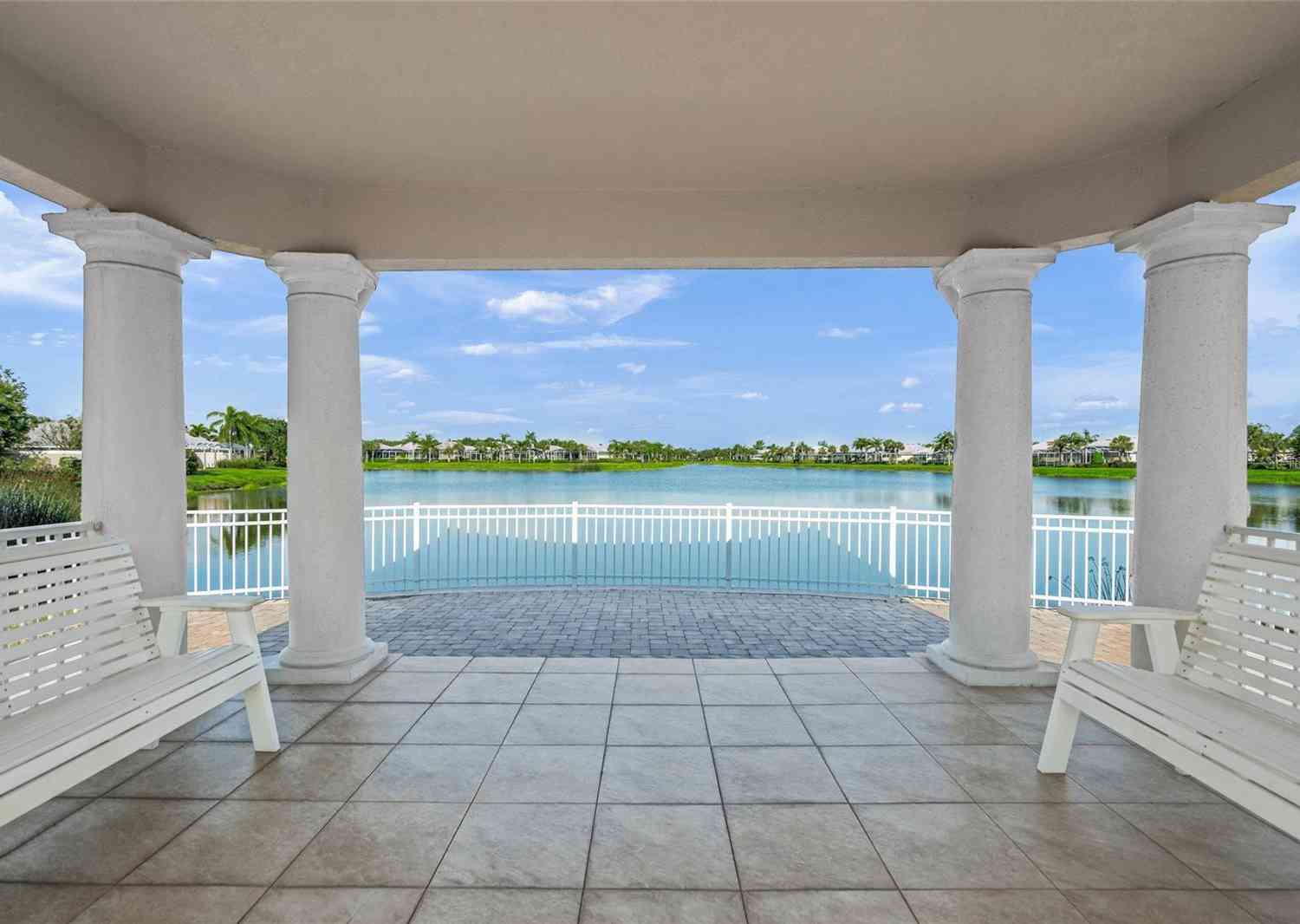 5762 Benevento Drive, SARASOTA, Florida image 39