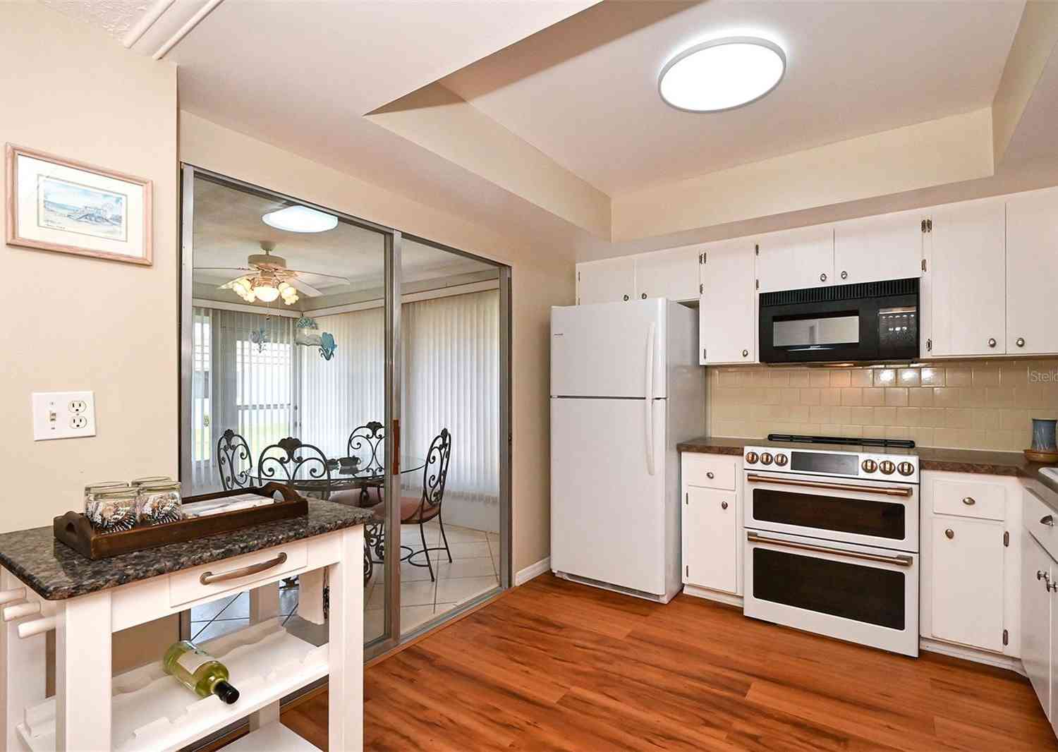 2623 Riverbluff Parkway #144, SARASOTA, Florida image 14