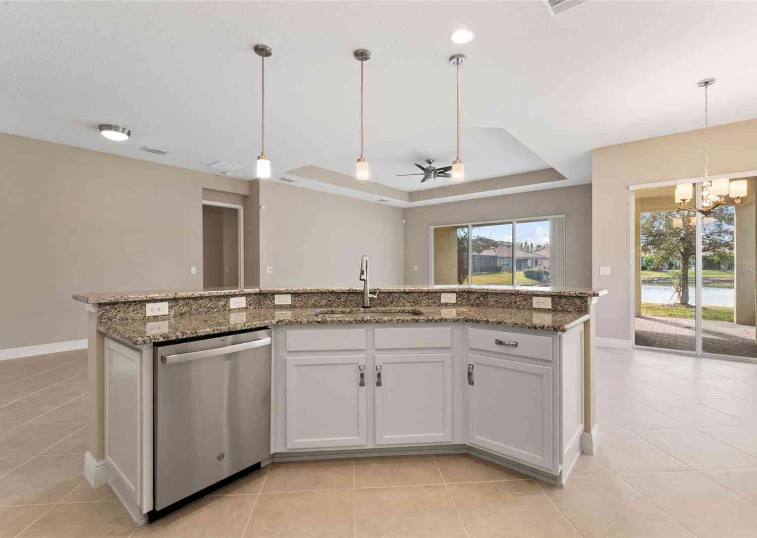 30280 Southernwood Court, Wesley Chapel, Florida image 7