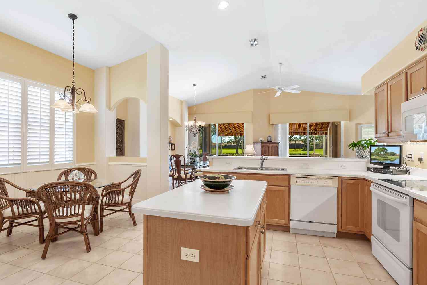 4451 Legacy Court, SARASOTA, Florida image 14