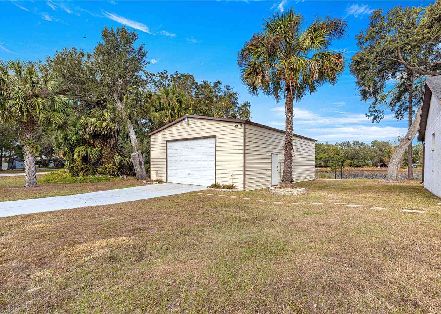 17757 SE 28th Lane, SILVER SPRINGS, Florida image 38