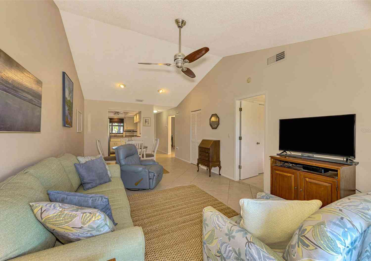 927 Capri Isles Boulevard #5, VENICE, Florida image 18