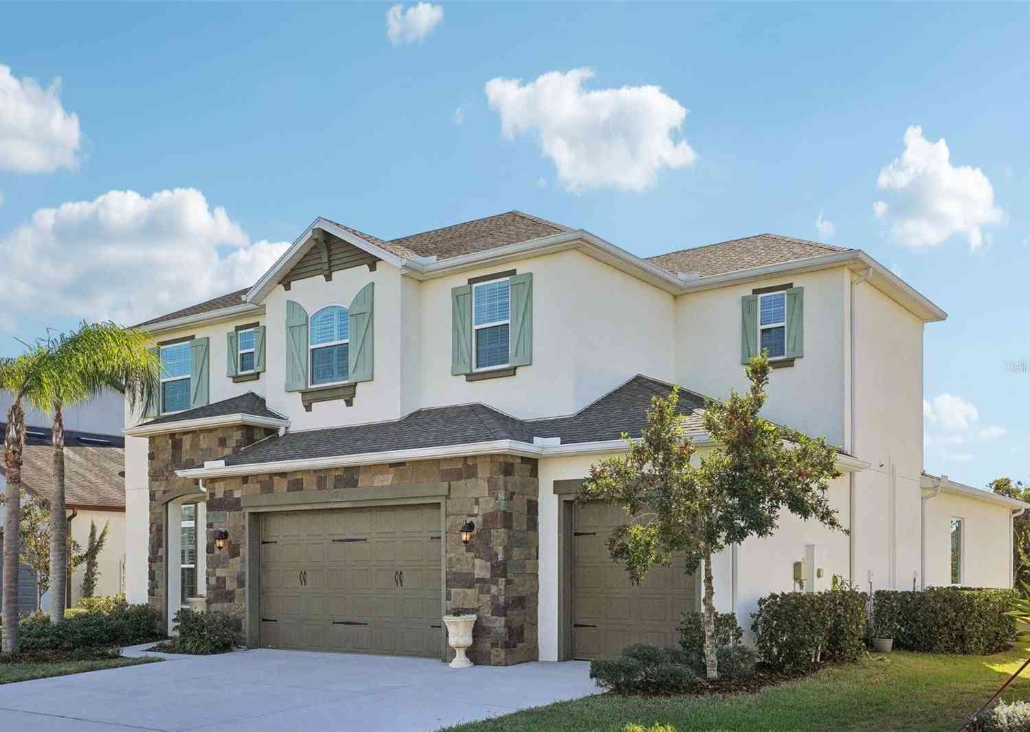 32076 Wenlock Loop, Wesley Chapel, Florida image 2