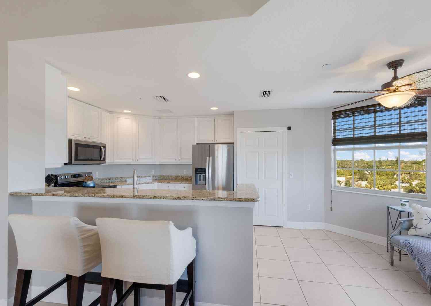 5591 Cannes Circle #501, SARASOTA, Florida image 17