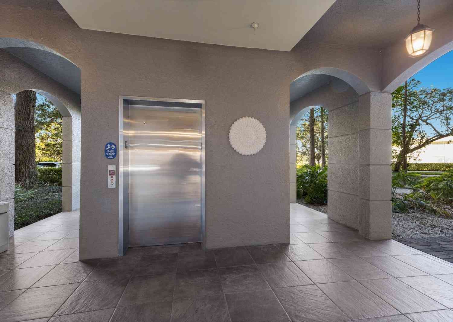 5591 Cannes Circle #501, SARASOTA, Florida image 40