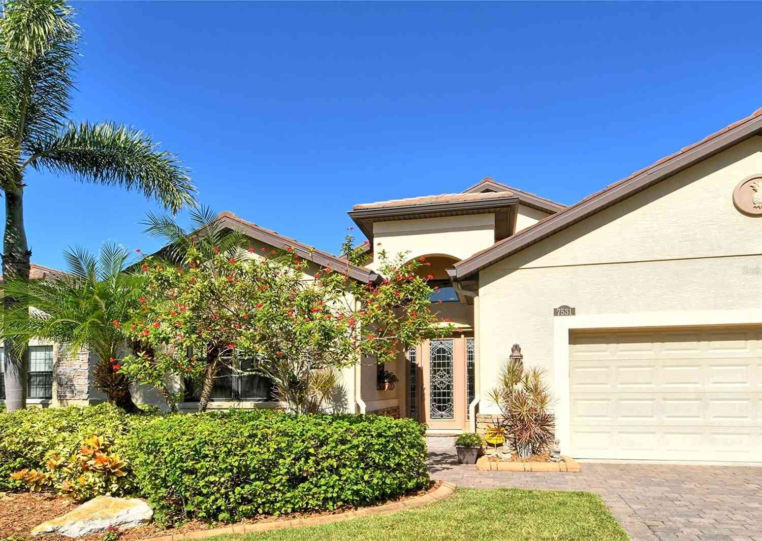 7531 Rio Bella Place, BRADENTON, Florida image 3