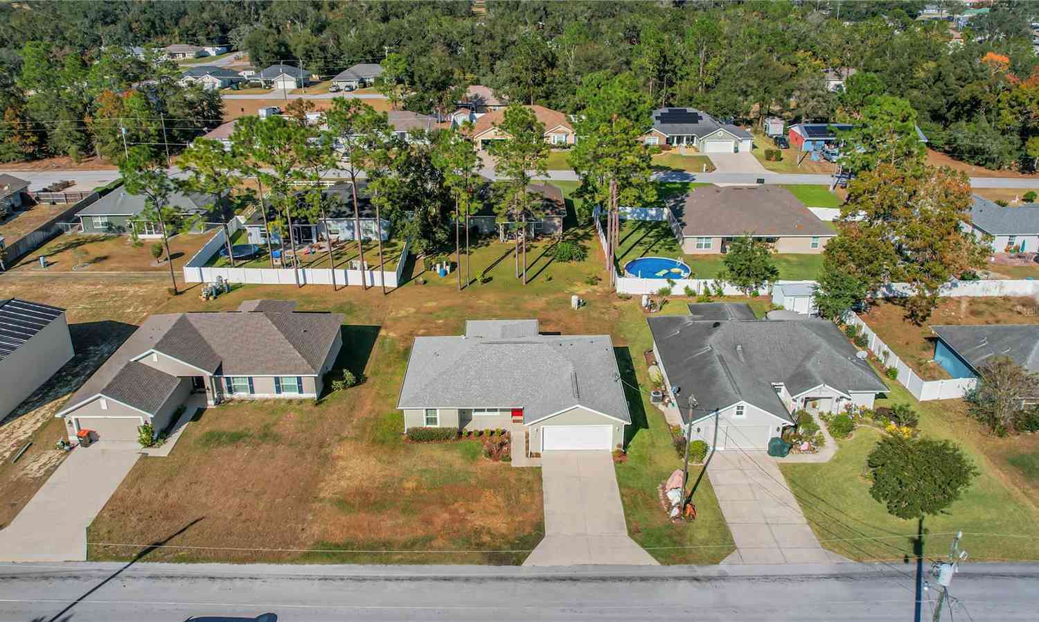 8387 SE 160th Place, SUMMERFIELD, Florida image 3