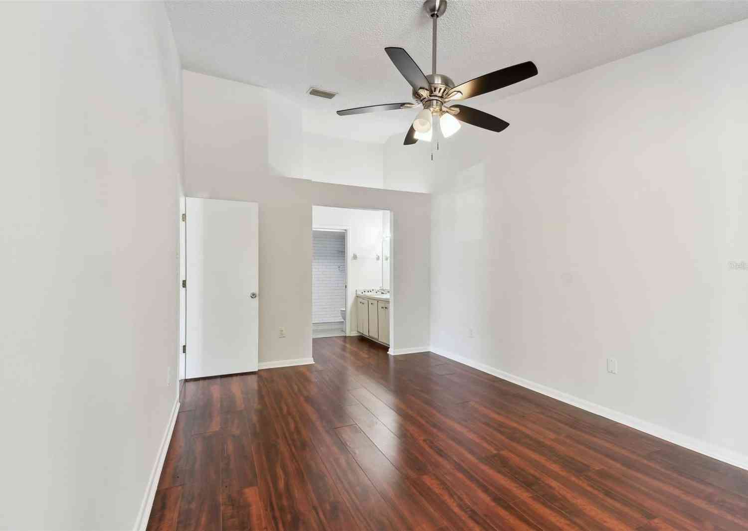 569 Daventry Square, PALM HARBOR, Florida image 33
