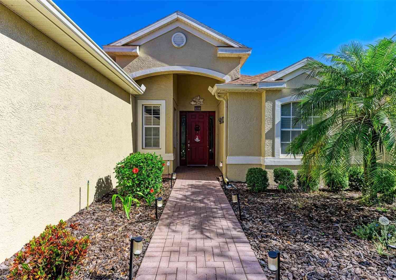 13951 Wood Duck Circle, LAKEWOOD RANCH, Florida image 2