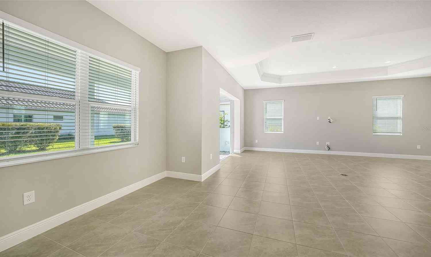 10300 Lake George Avenue, SARASOTA, Florida image 17