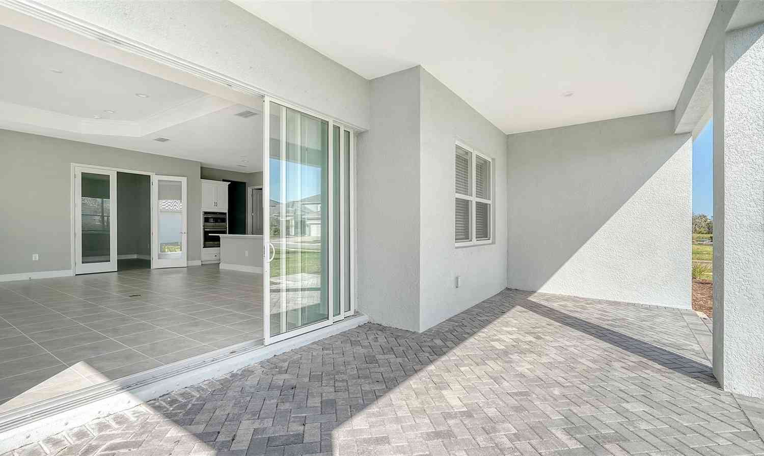 10300 Lake George Avenue, SARASOTA, Florida image 8
