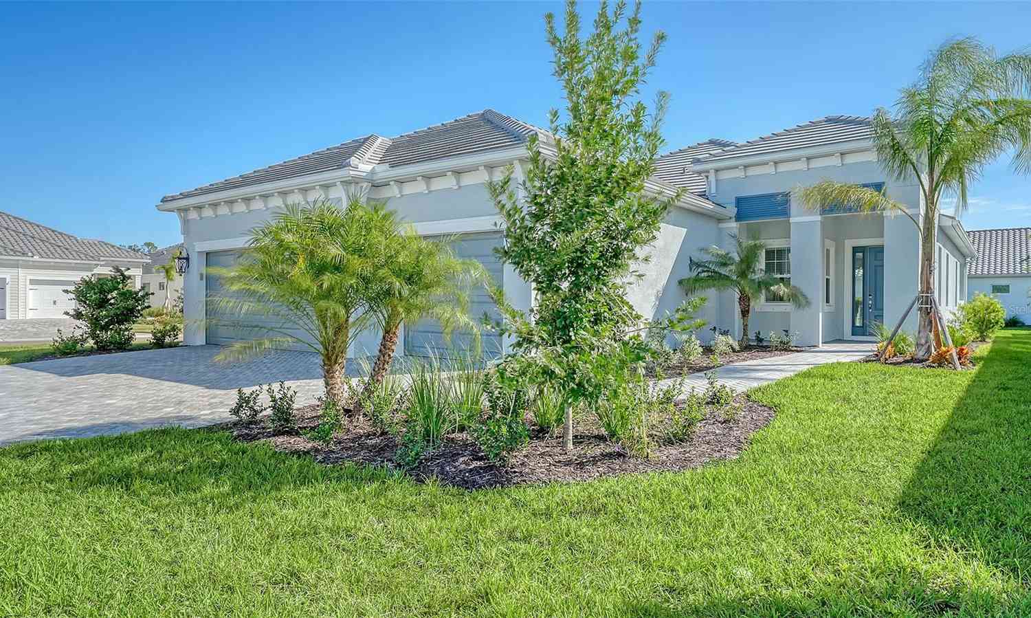 10300 Lake George Avenue, SARASOTA, Florida image 2