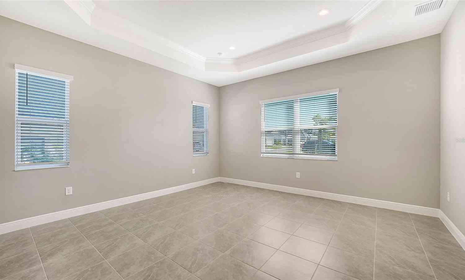 10300 Lake George Avenue, SARASOTA, Florida image 22