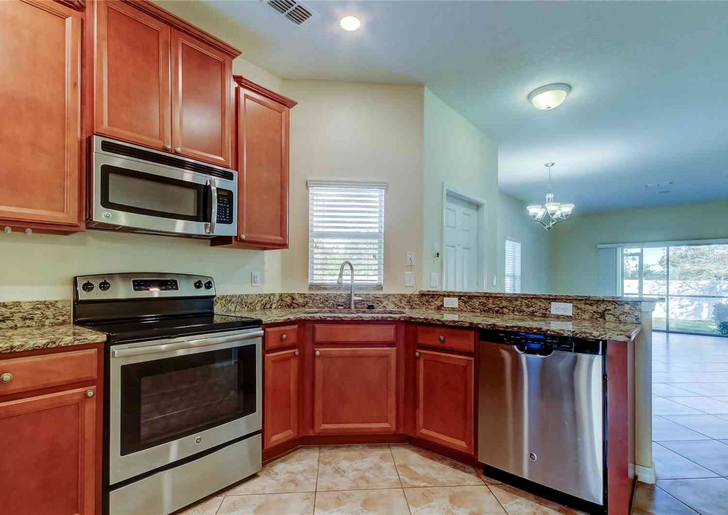 31225 Claridge Place, Wesley Chapel, Florida image 23