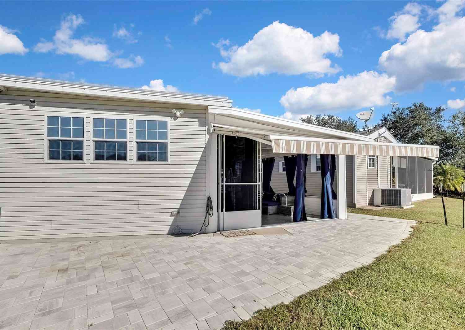 3324 Malachite Drive, ZEPHYRHILLS, Florida image 34