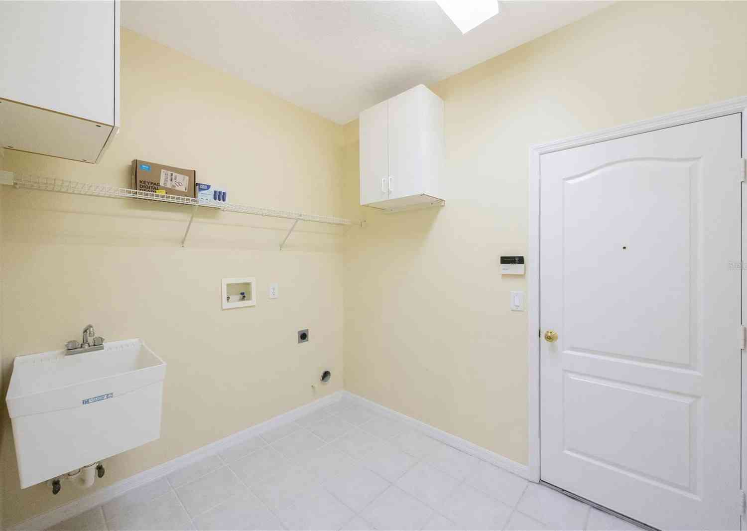 30237 Lettingwell Circle, Wesley Chapel, Florida image 29