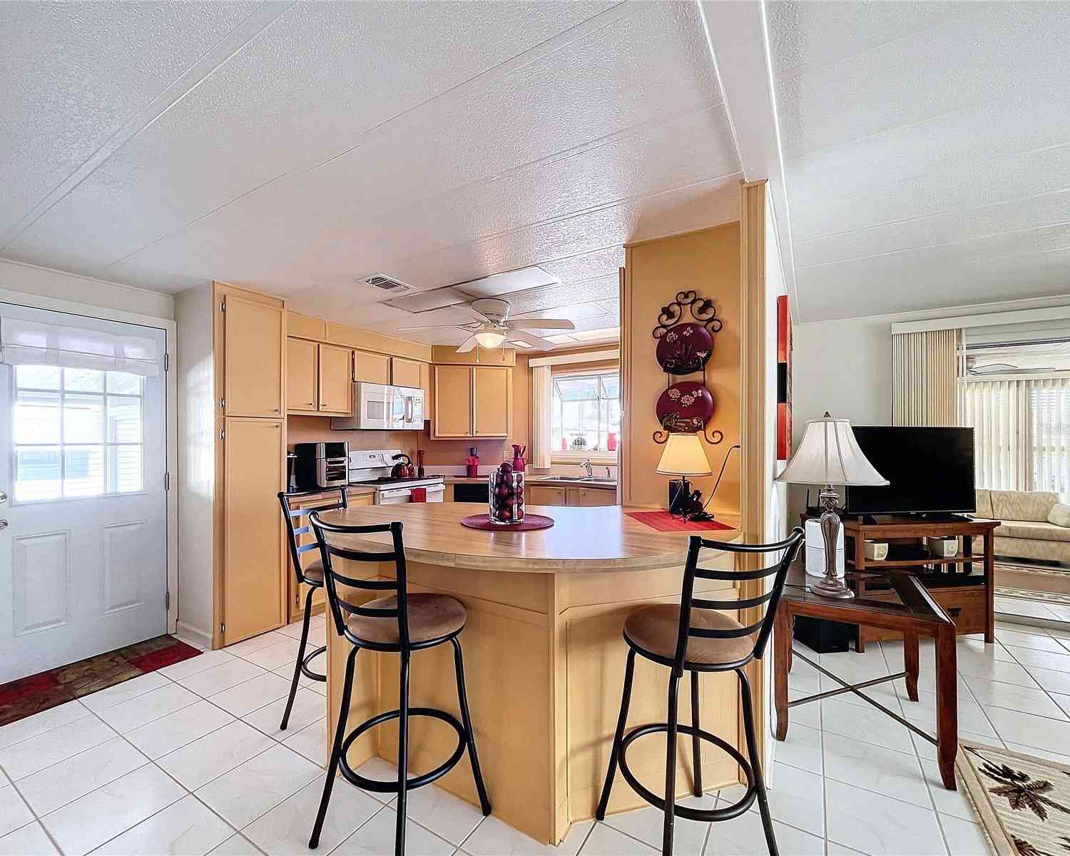 2123 Maui Drive, HOLIDAY, Florida image 20