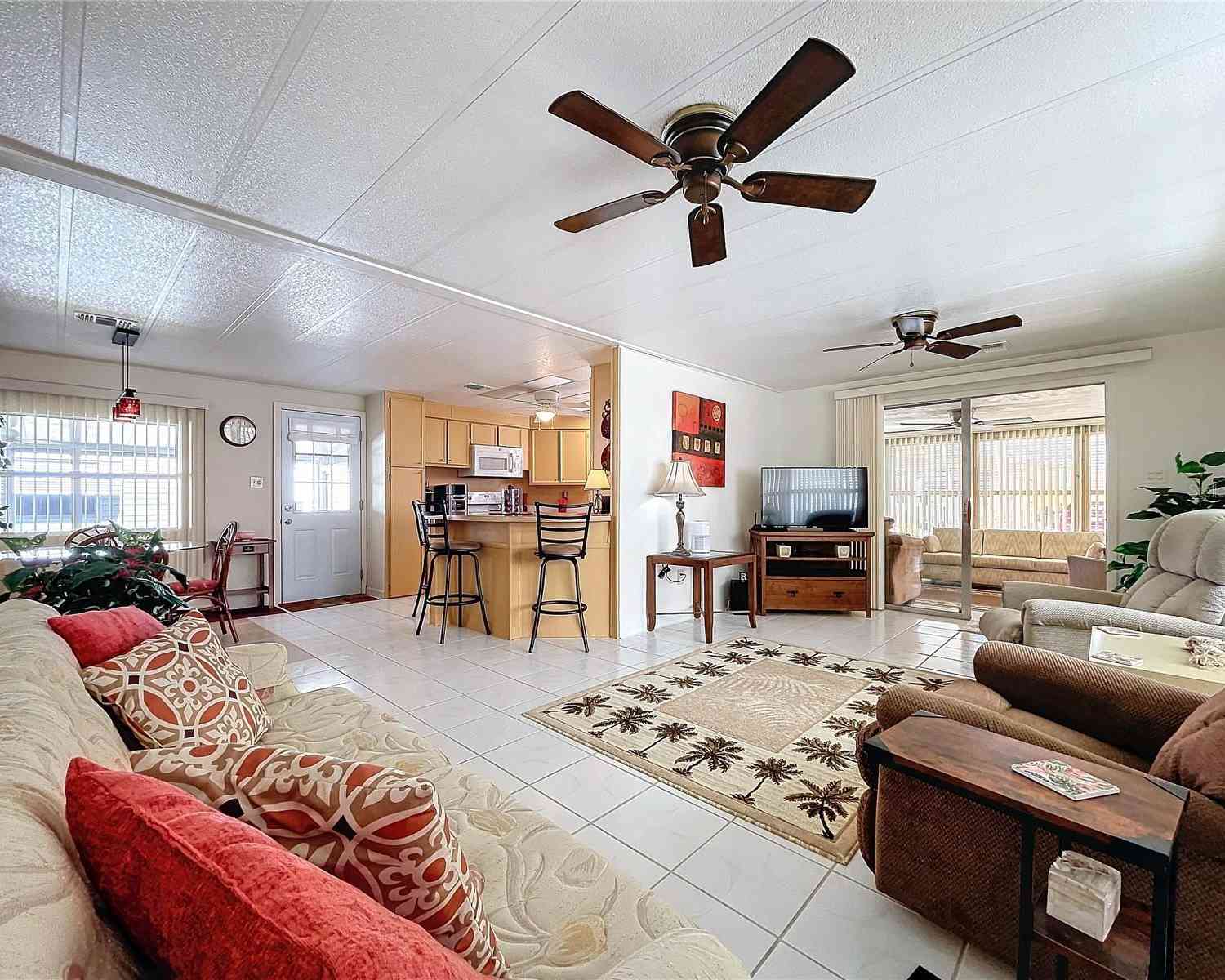 2123 Maui Drive, HOLIDAY, Florida image 15