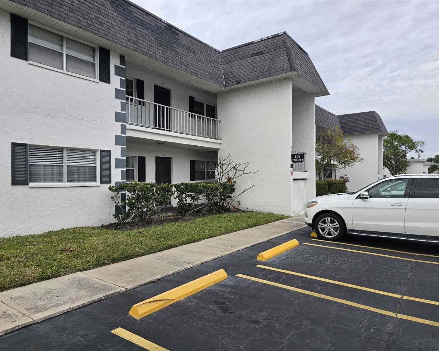 203 47th Avenue Drive #167, BRADENTON, Florida image 1