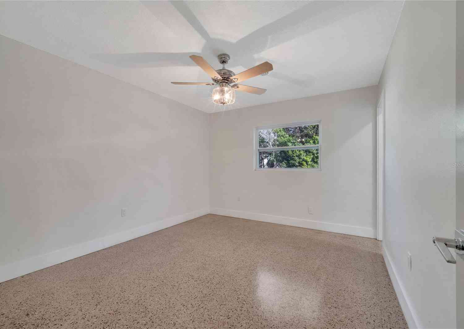 708 S Larry Drive, DELAND, Florida image 39