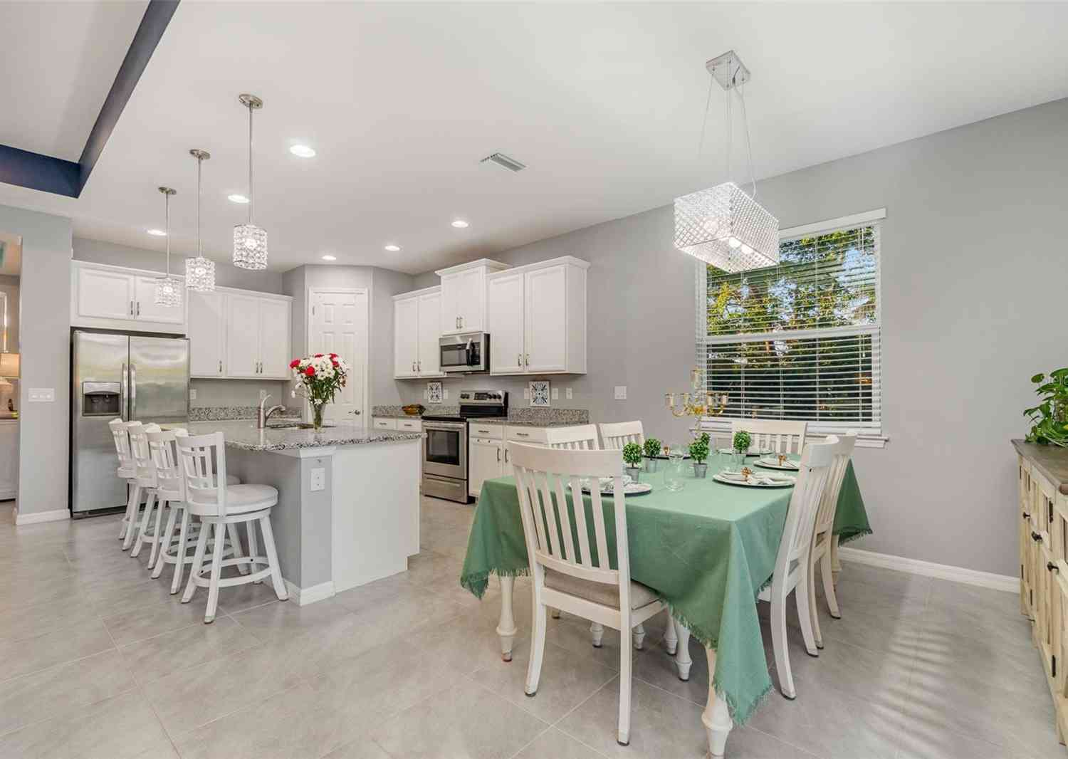 19308 Yellowtail Court, VENICE, Florida image 7