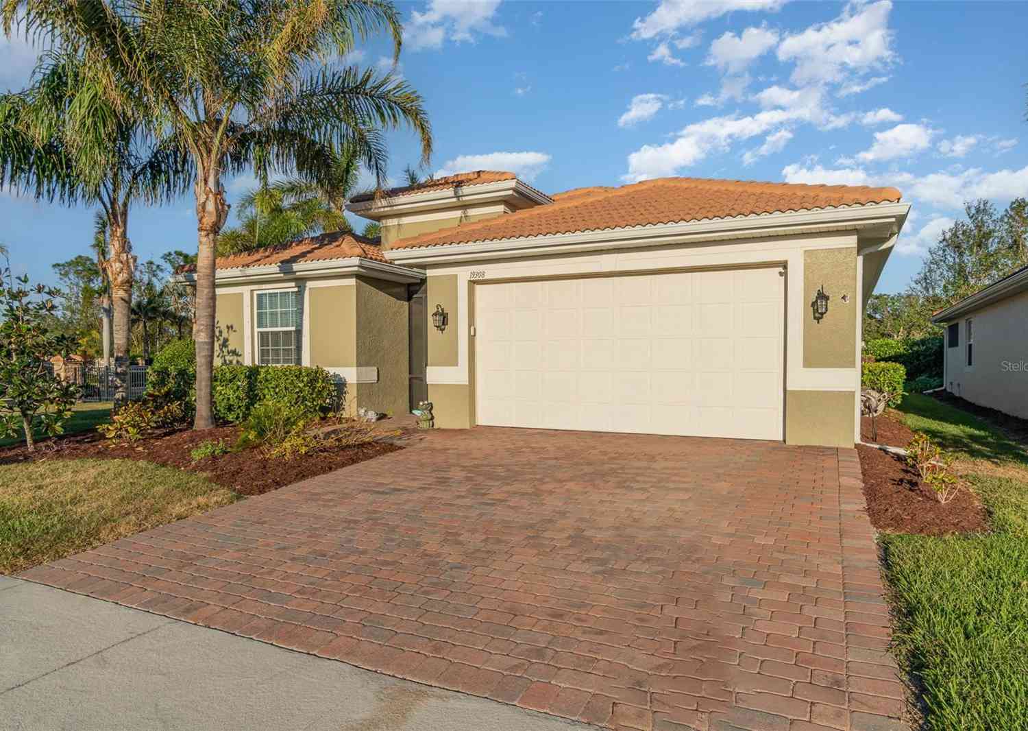 19308 Yellowtail Court, VENICE, Florida image 3