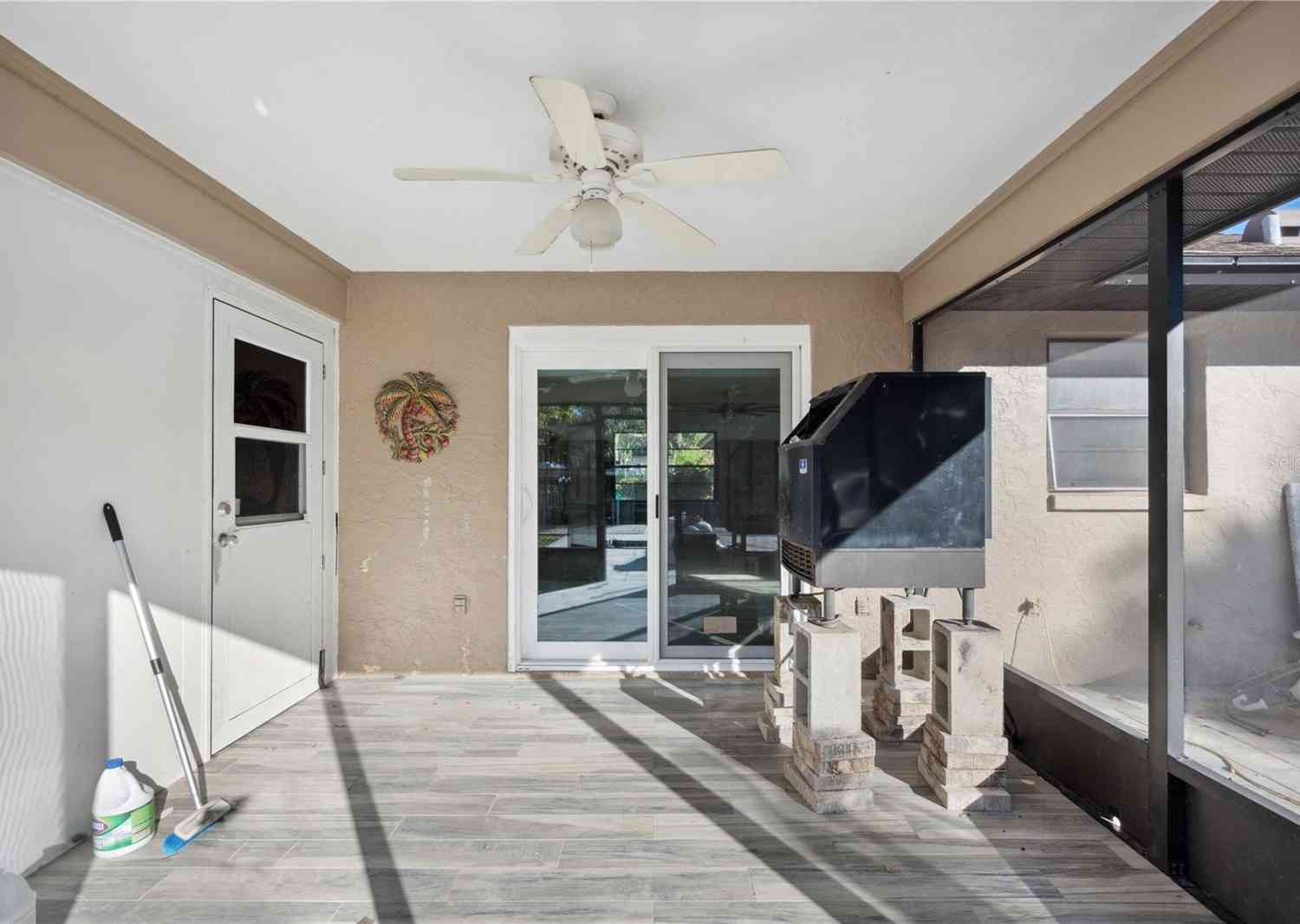 11922 W Waterway Drive, HOMOSASSA, Florida image 36