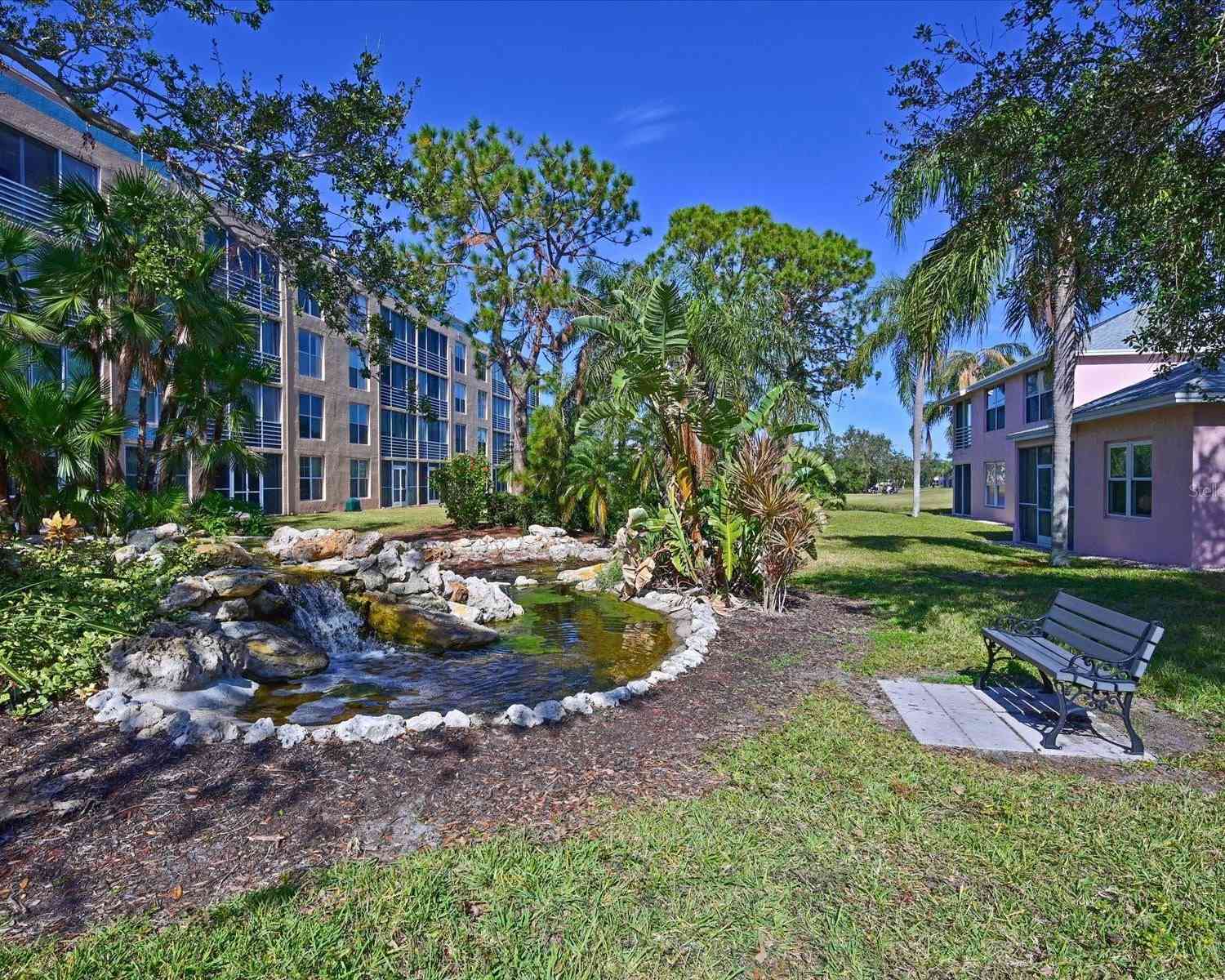 4330 Pinebrook Circle #APT 9, BRADENTON, Florida image 37