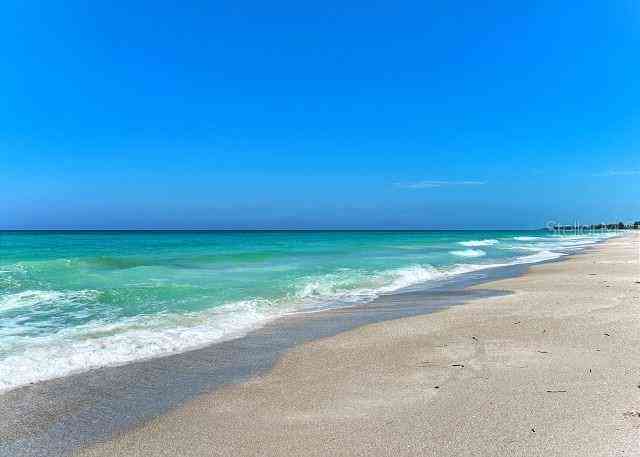 4725 Gulf Of Mexico Drive #103, LONGBOAT KEY, Florida image 3