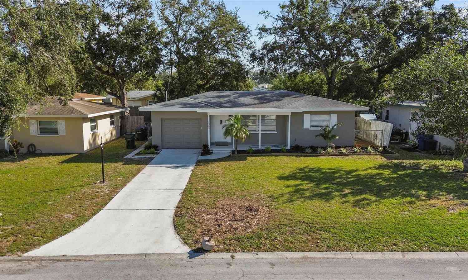 2085 Georgianna Street, LARGO, Florida image 1