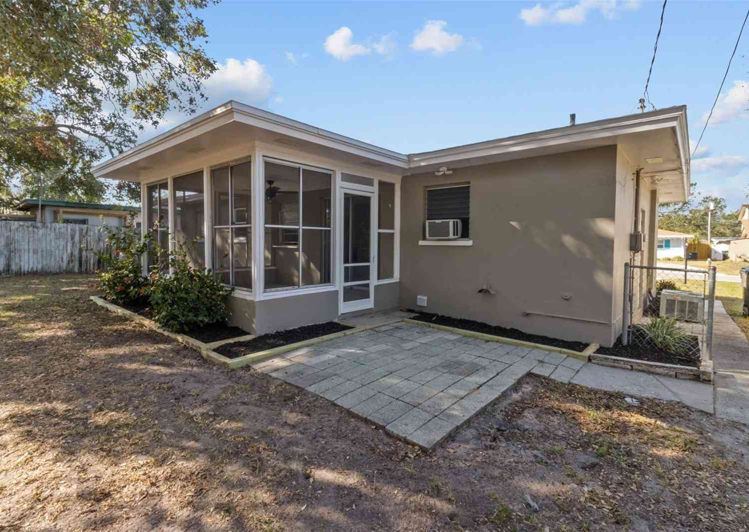 2085 Georgianna Street, LARGO, Florida image 33