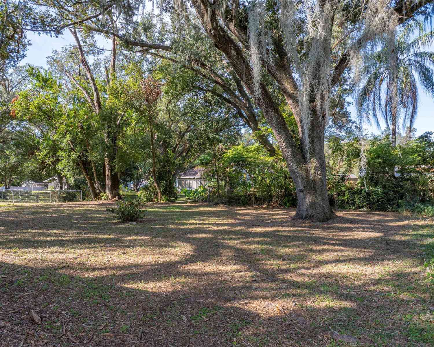 5925 Wilson Drive, ZEPHYRHILLS, Florida image 36