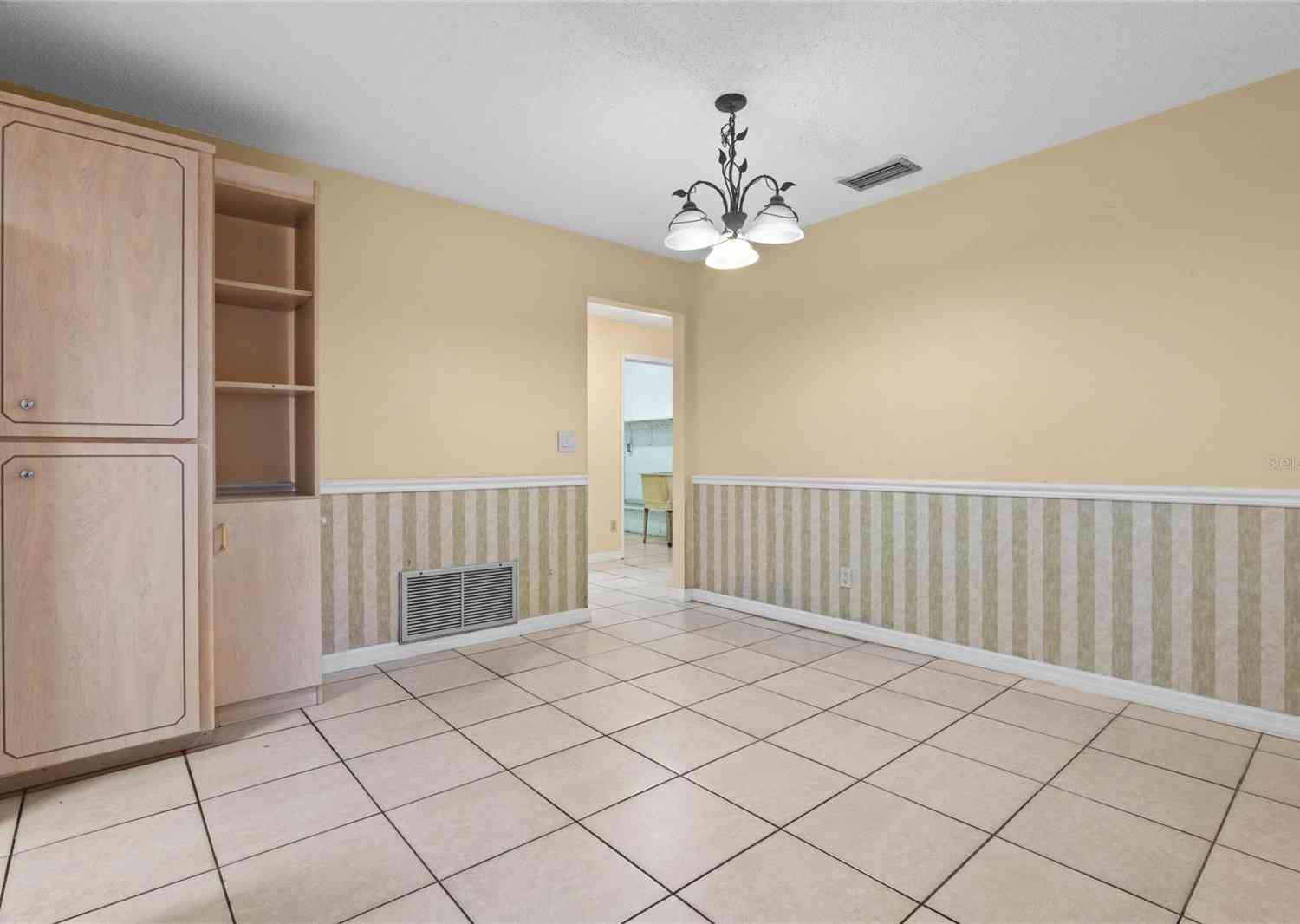 1704 Travelers Palm Drive, EDGEWATER, Florida image 31