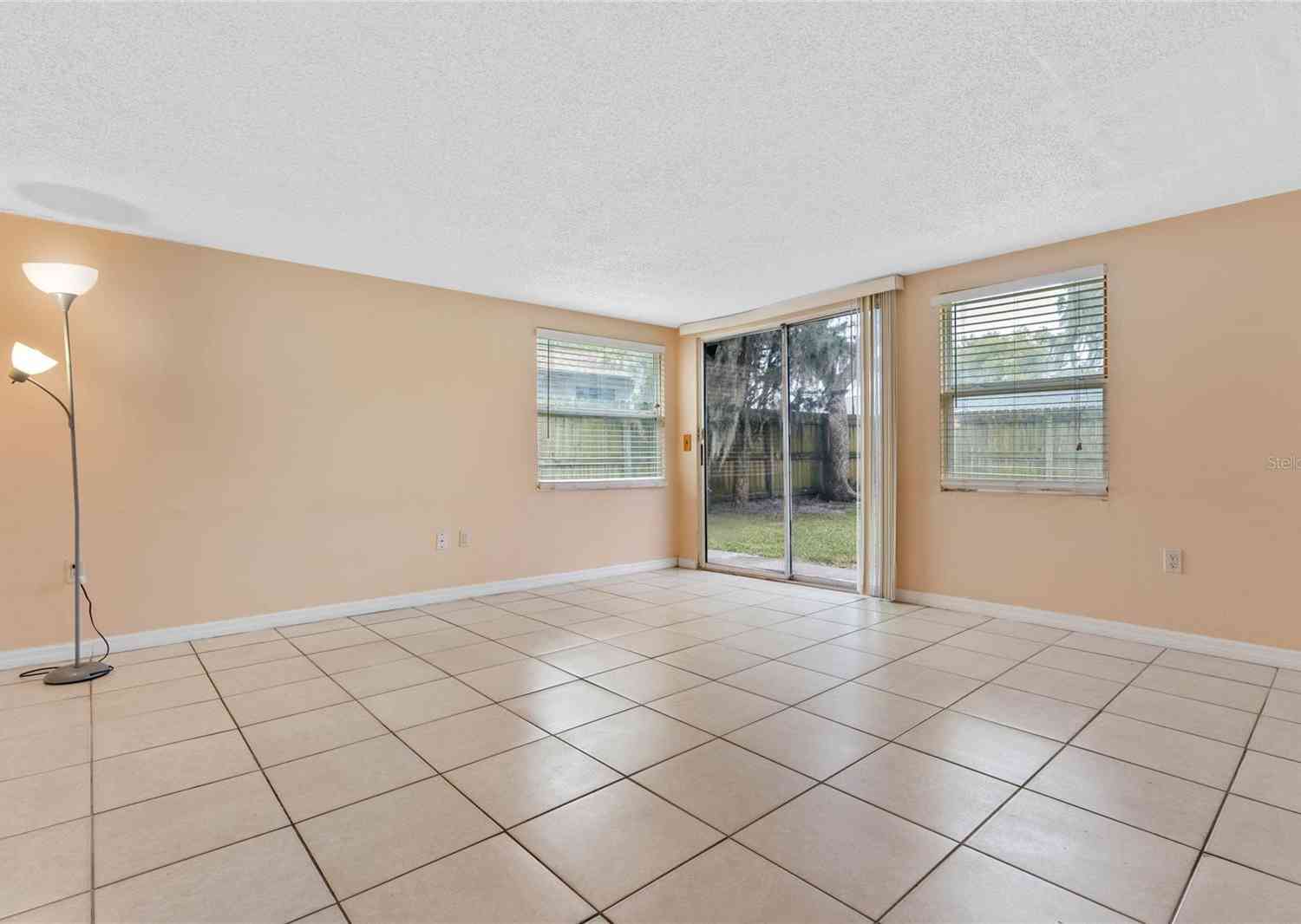 1704 Travelers Palm Drive, EDGEWATER, Florida image 12