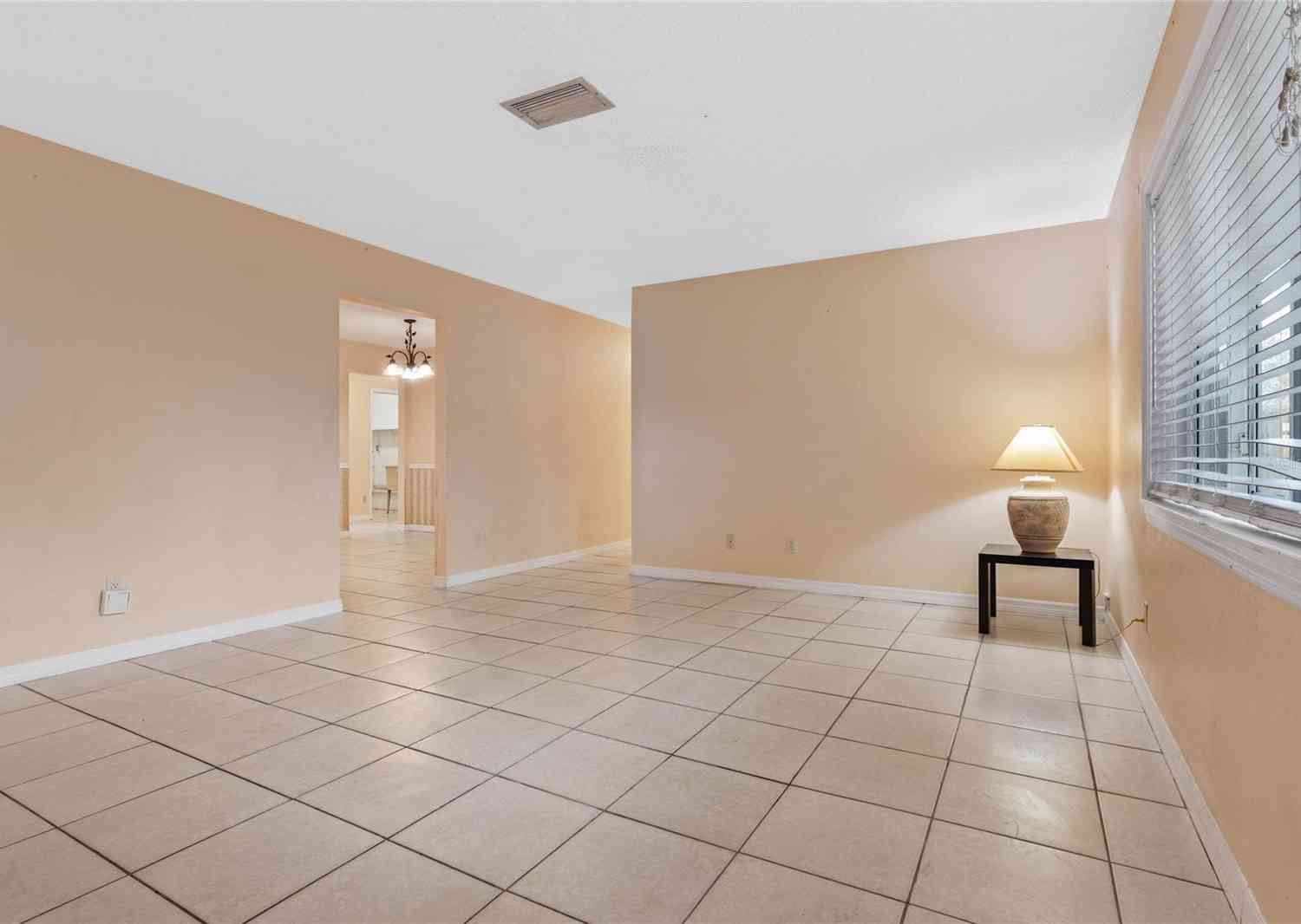 1704 Travelers Palm Drive, EDGEWATER, Florida image 18