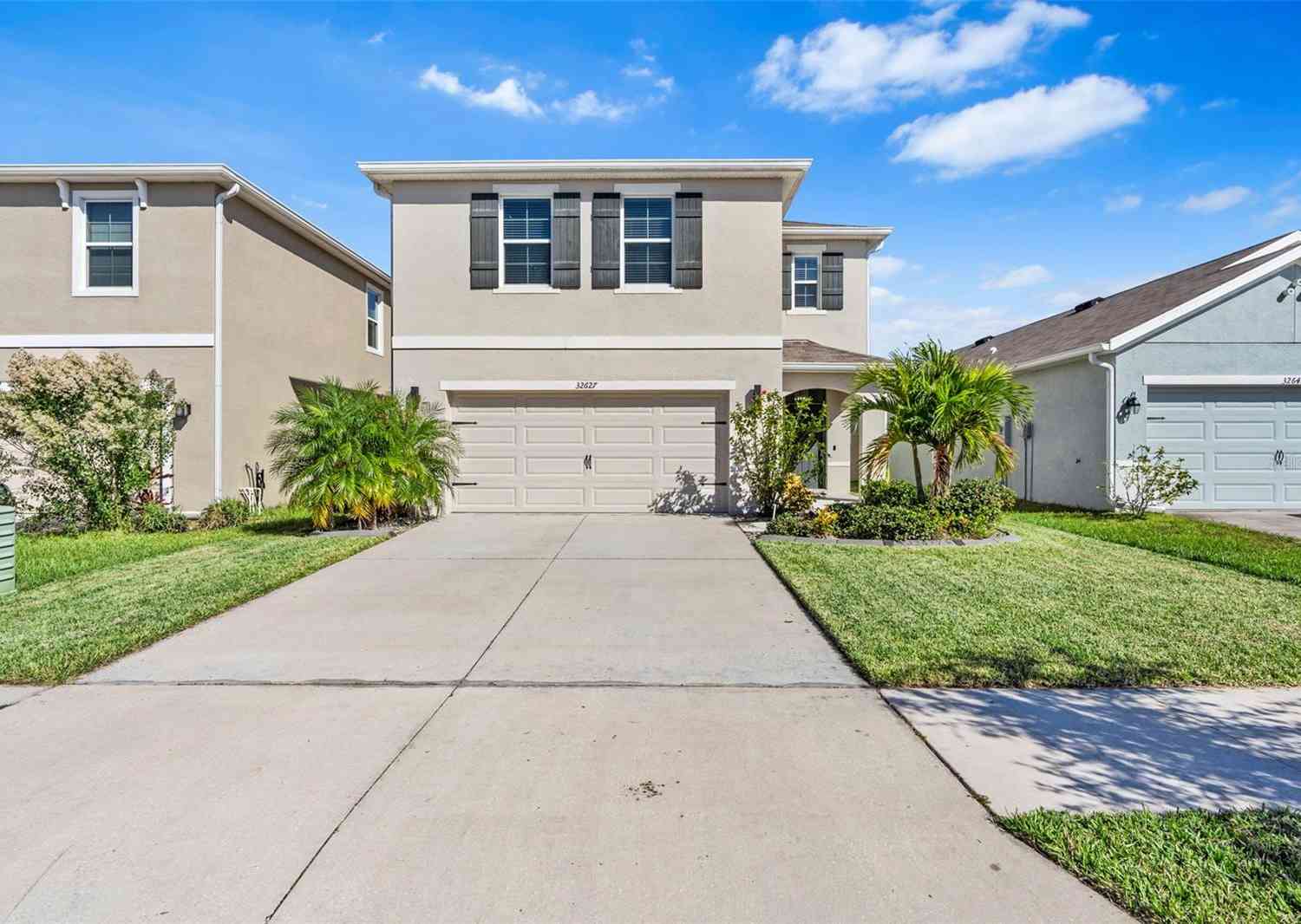 32627 Abby Lax Lane, Wesley Chapel, Florida image 11