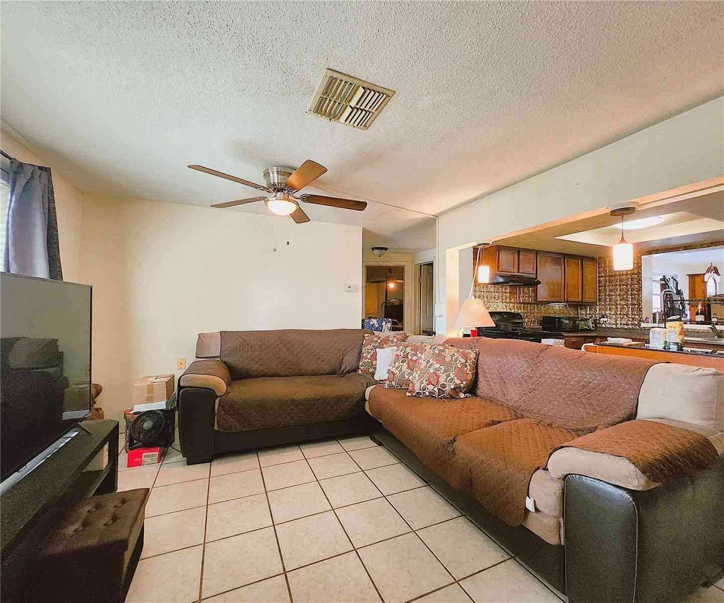 7521 Coventry Drive, PORT RICHEY, Florida image 10