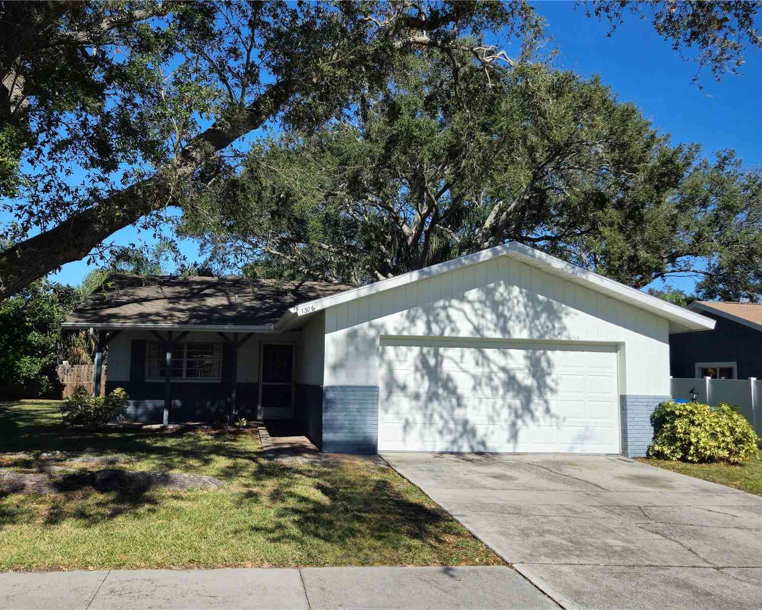 1306 Markley Drive, LARGO, Florida image 1