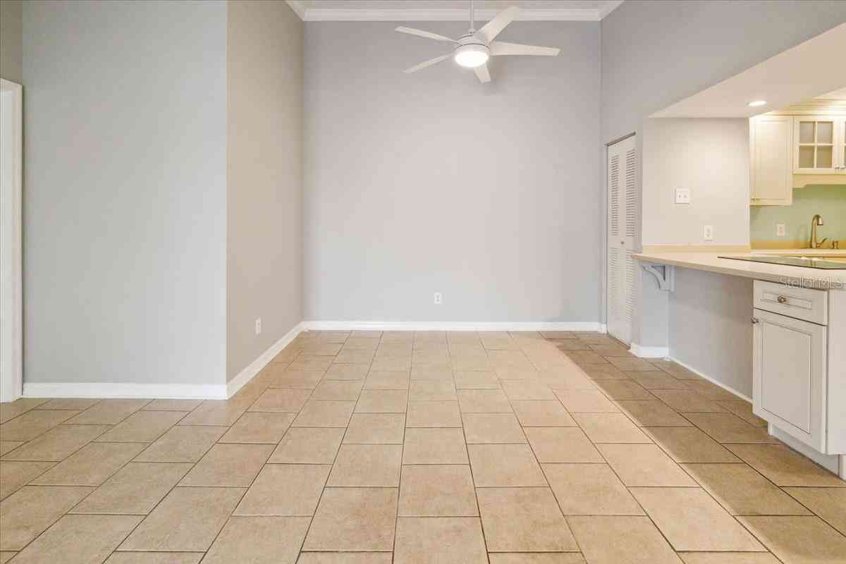 8121 S Woods Circle #13, FORT MYERS, Florida image 13