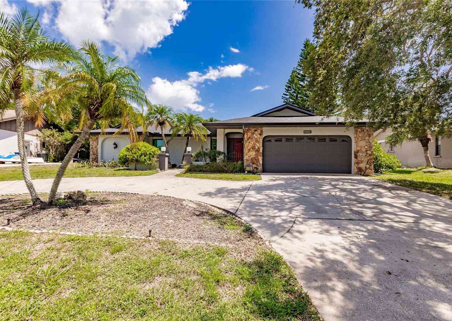 7707 10th Avenue, BRADENTON, Florida image 1