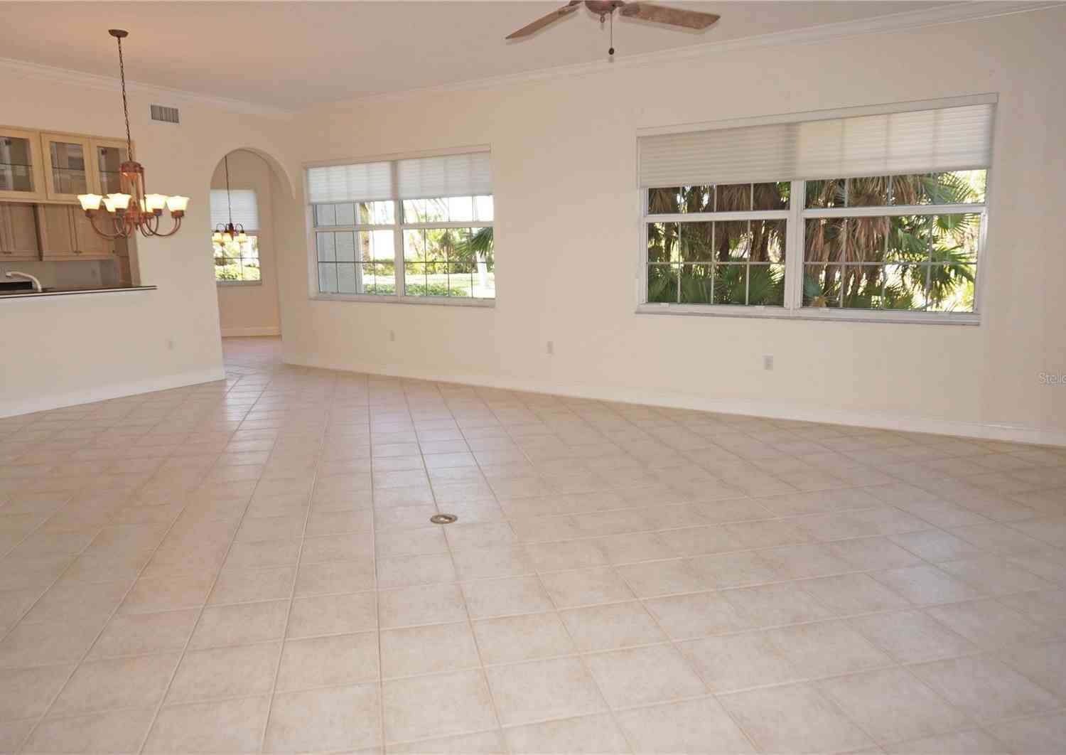 2630 Tarpon Cove Drive #211, PUNTA GORDA, Florida image 8