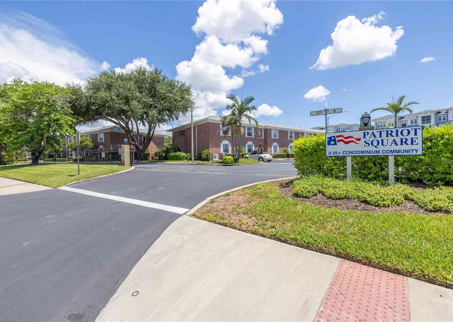 3515 41st Terrace #221, Saint Petersburg, Florida image 1